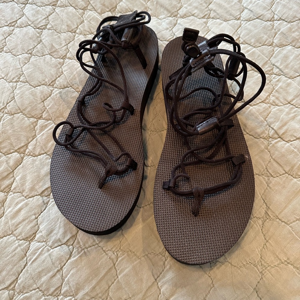 Teva Black Platform Strappy Ankle Wrap Sandal - Picture 3 of 8